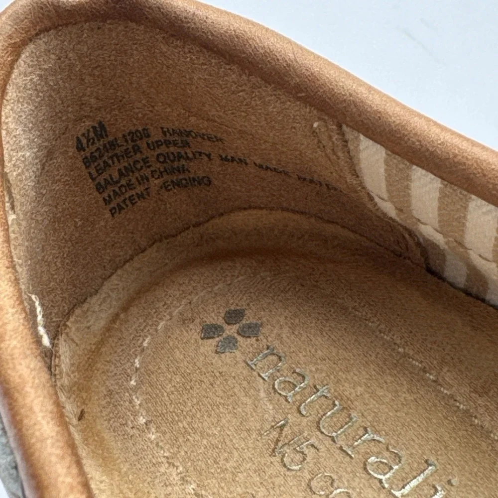 Naturalizer Natured Soul Womens Size 4.5 M Leather Boat Slip On Shoes Tan